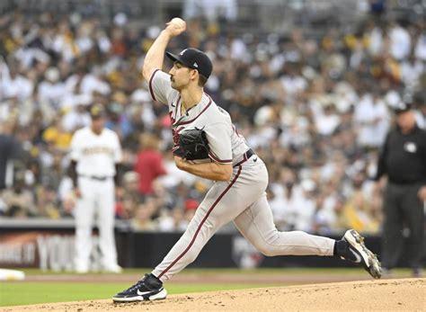 Strider, Braves pummel Padres 8-1 for 8th straight win